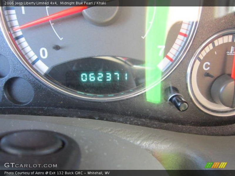 Midnight Blue Pearl / Khaki 2006 Jeep Liberty Limited 4x4