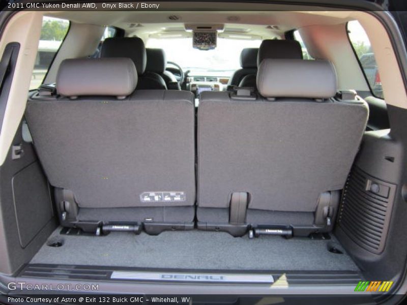 Onyx Black / Ebony 2011 GMC Yukon Denali AWD