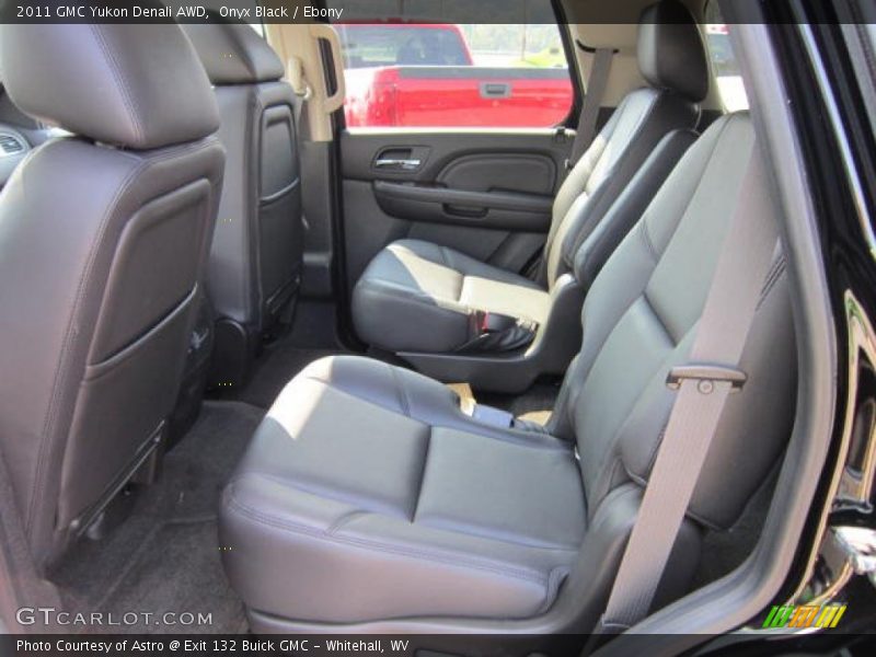 Onyx Black / Ebony 2011 GMC Yukon Denali AWD