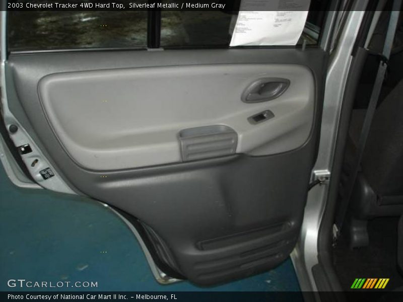 Silverleaf Metallic / Medium Gray 2003 Chevrolet Tracker 4WD Hard Top