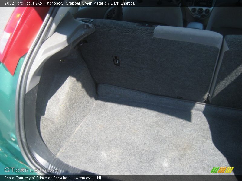  2002 Focus ZX5 Hatchback Trunk