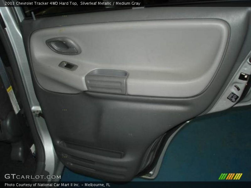 Silverleaf Metallic / Medium Gray 2003 Chevrolet Tracker 4WD Hard Top