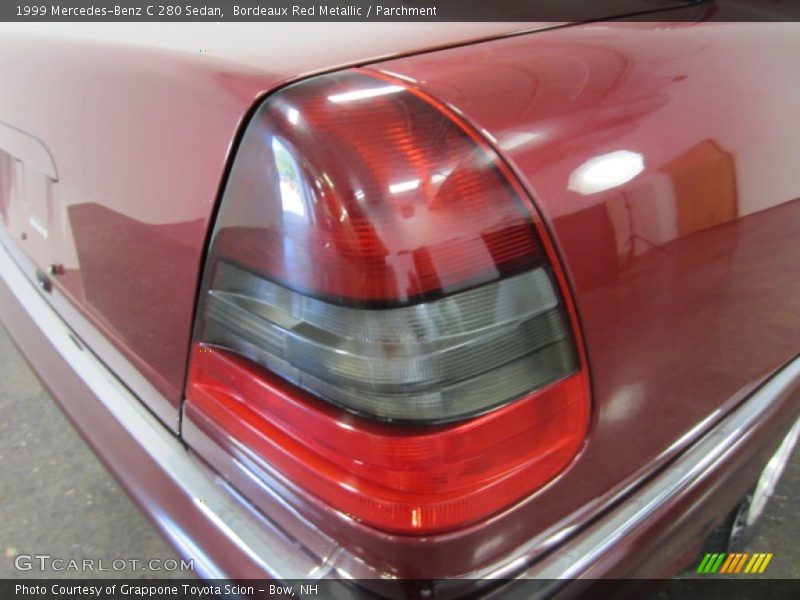 Bordeaux Red Metallic / Parchment 1999 Mercedes-Benz C 280 Sedan