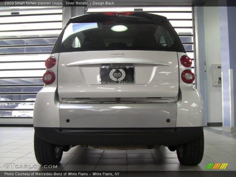 Silver Metallic / Design Black 2009 Smart fortwo passion coupe