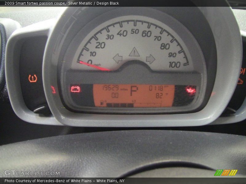 Silver Metallic / Design Black 2009 Smart fortwo passion coupe