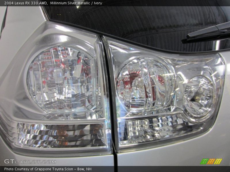 Millinnium Silver Metallic / Ivory 2004 Lexus RX 330 AWD