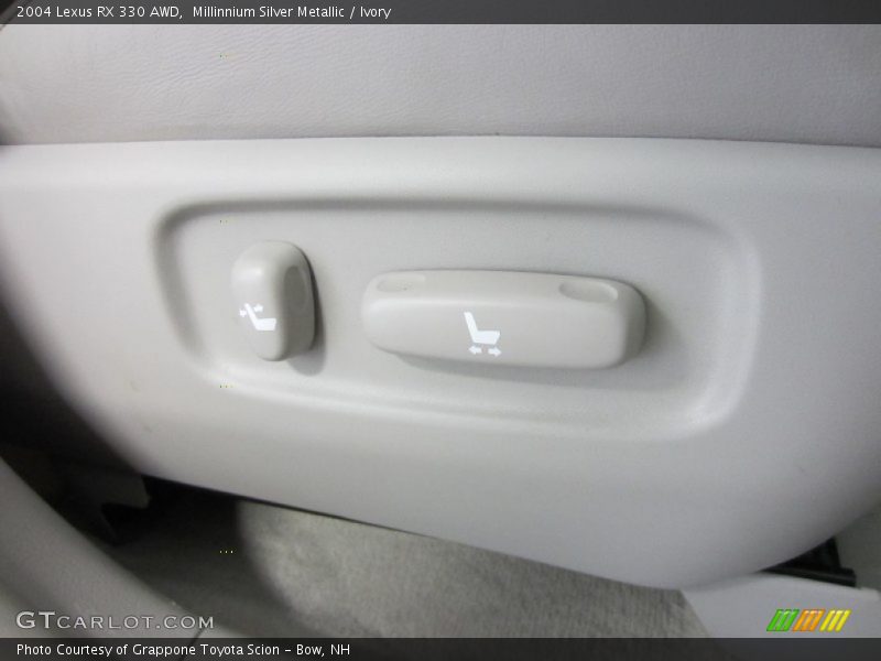 Millinnium Silver Metallic / Ivory 2004 Lexus RX 330 AWD