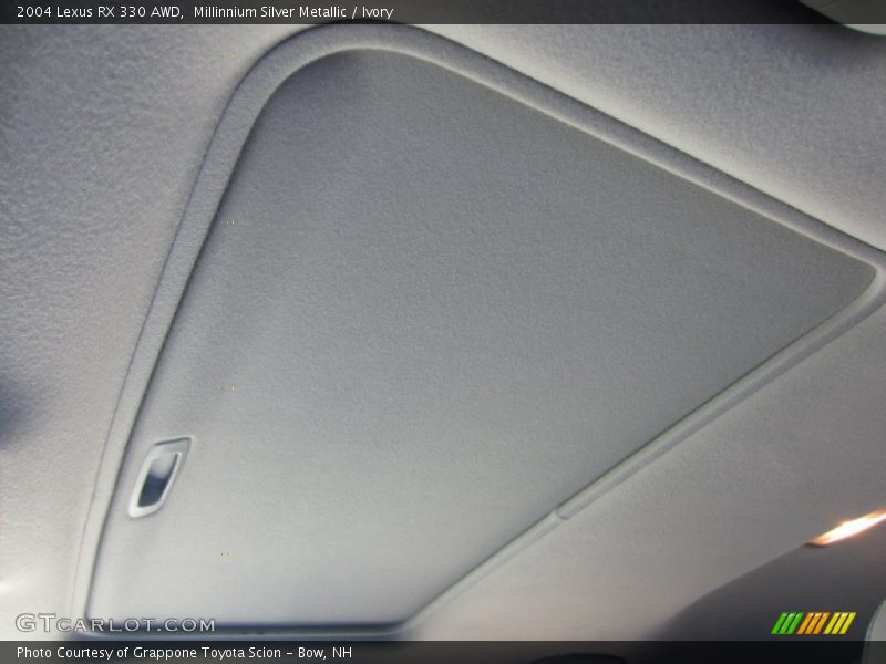 Millinnium Silver Metallic / Ivory 2004 Lexus RX 330 AWD
