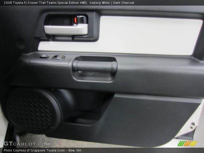 Iceberg White / Dark Charcoal 2008 Toyota FJ Cruiser Trail Teams Special Edition 4WD