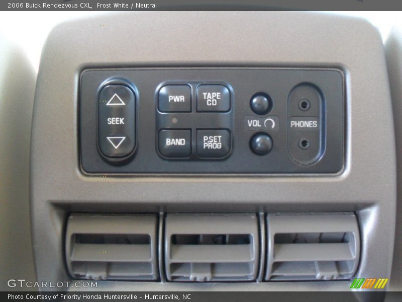 Frost White / Neutral 2006 Buick Rendezvous CXL