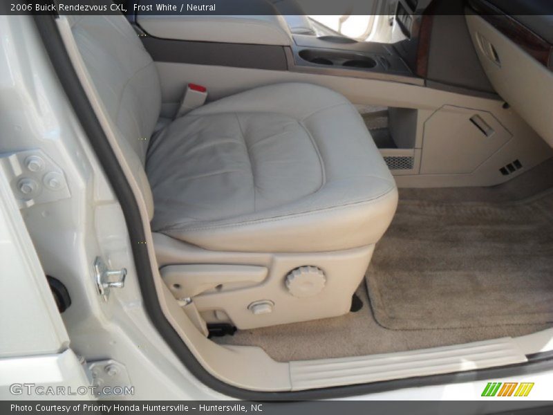 Frost White / Neutral 2006 Buick Rendezvous CXL