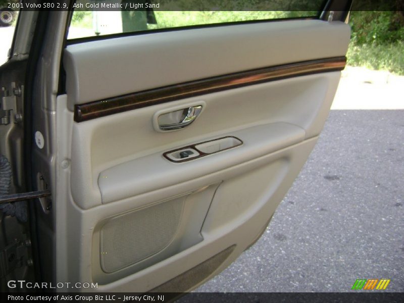 Ash Gold Metallic / Light Sand 2001 Volvo S80 2.9