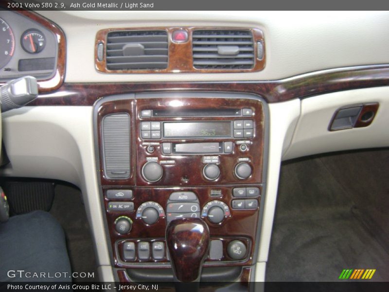Ash Gold Metallic / Light Sand 2001 Volvo S80 2.9
