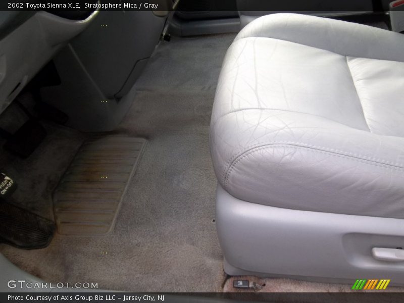 Stratosphere Mica / Gray 2002 Toyota Sienna XLE