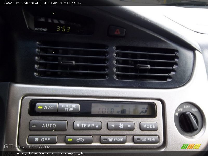 Stratosphere Mica / Gray 2002 Toyota Sienna XLE