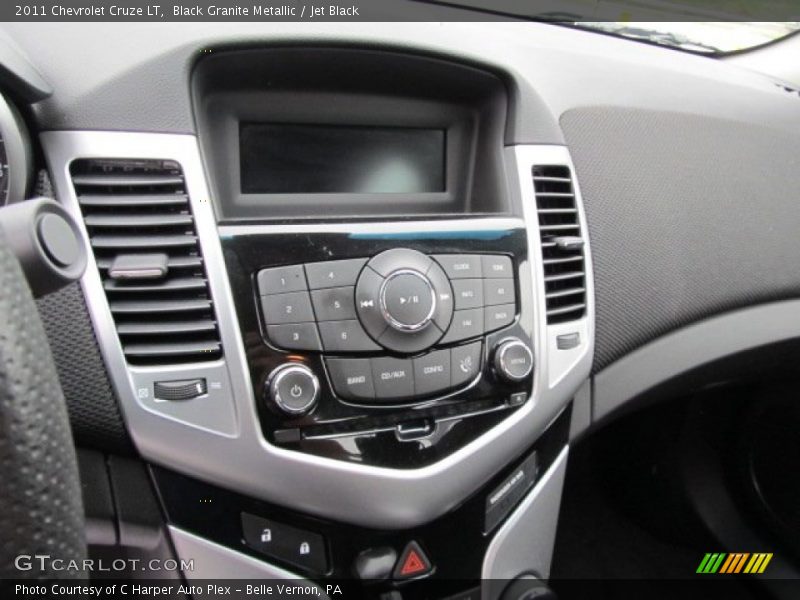 Controls of 2011 Cruze LT