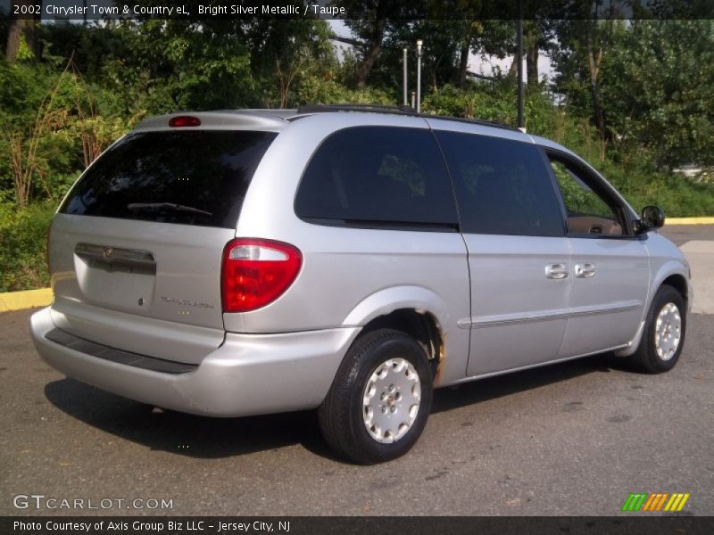  2002 Town & Country eL Bright Silver Metallic