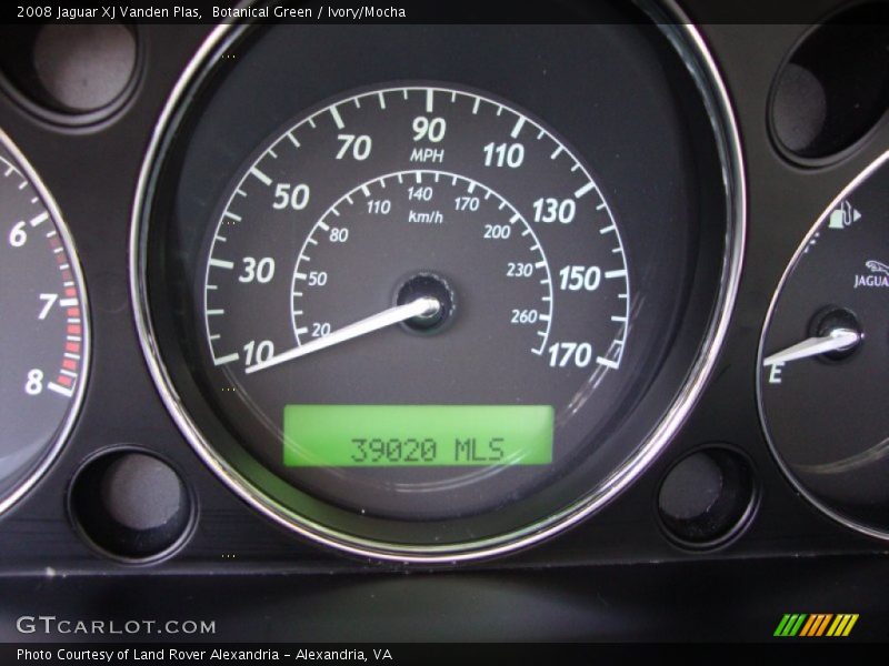 Botanical Green / Ivory/Mocha 2008 Jaguar XJ Vanden Plas