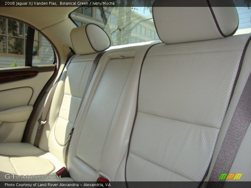 Botanical Green / Ivory/Mocha 2008 Jaguar XJ Vanden Plas