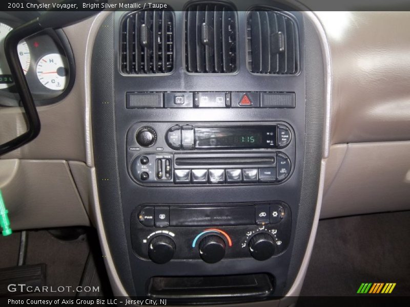 Controls of 2001 Voyager 