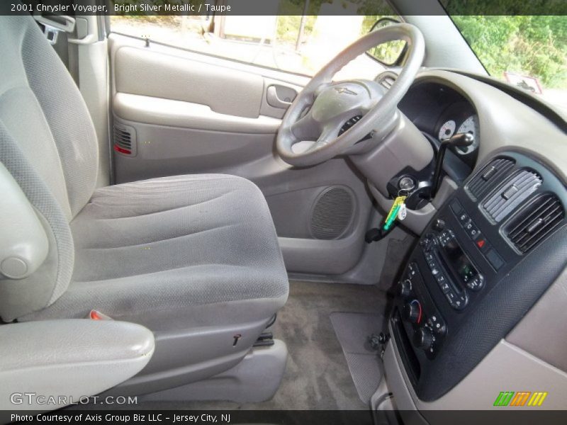 Bright Silver Metallic / Taupe 2001 Chrysler Voyager