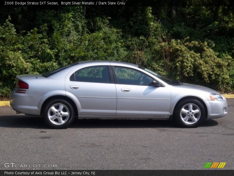 Bright Silver Metallic / Dark Slate Grey 2006 Dodge Stratus SXT Sedan