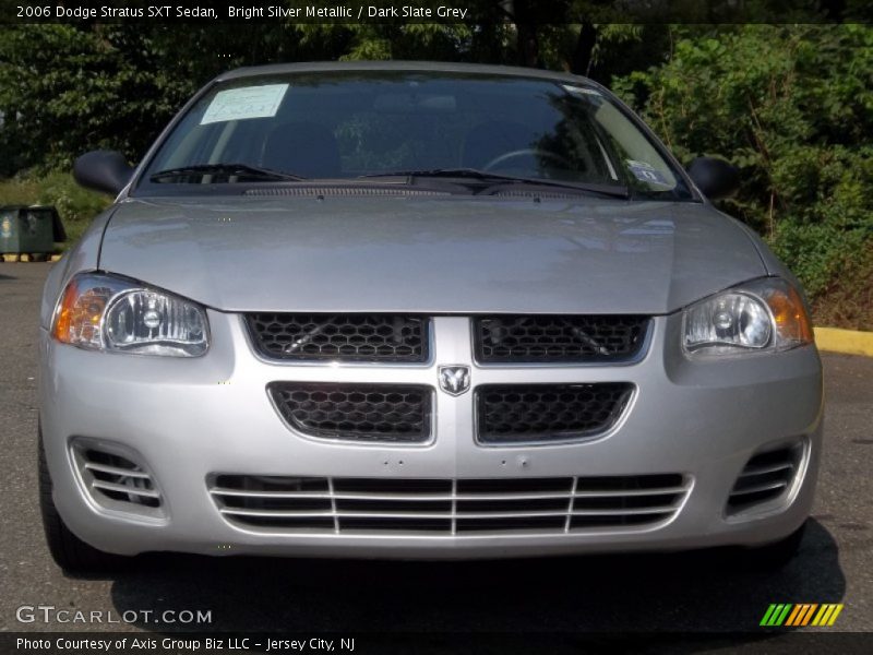 Bright Silver Metallic / Dark Slate Grey 2006 Dodge Stratus SXT Sedan