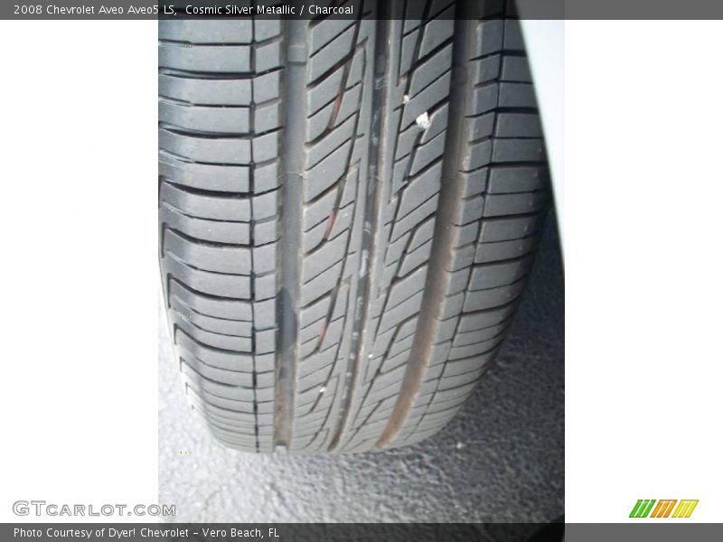 Cosmic Silver Metallic / Charcoal 2008 Chevrolet Aveo Aveo5 LS