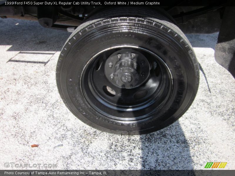 Oxford White / Medium Graphite 1999 Ford F450 Super Duty XL Regular Cab Utility Truck