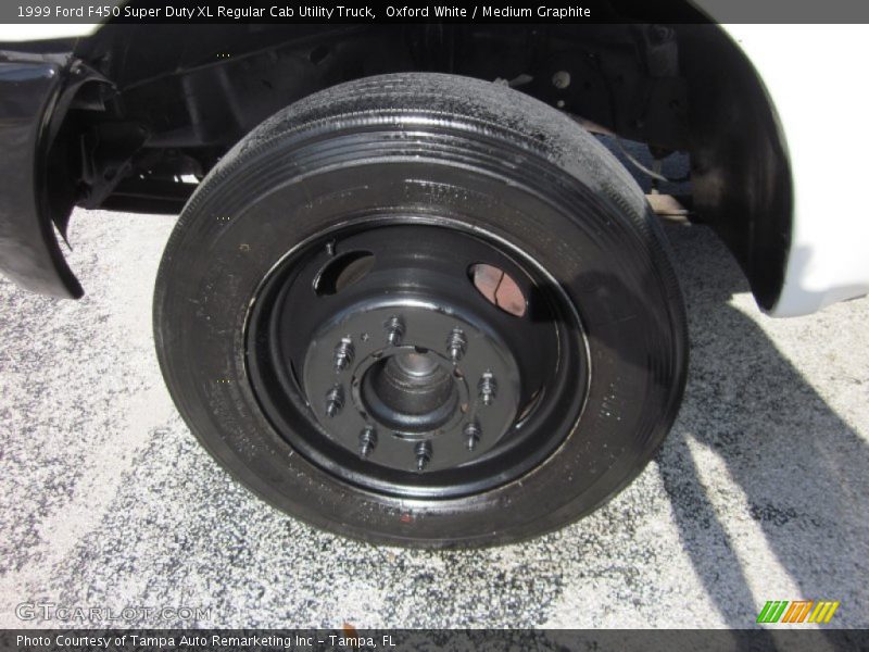 Oxford White / Medium Graphite 1999 Ford F450 Super Duty XL Regular Cab Utility Truck