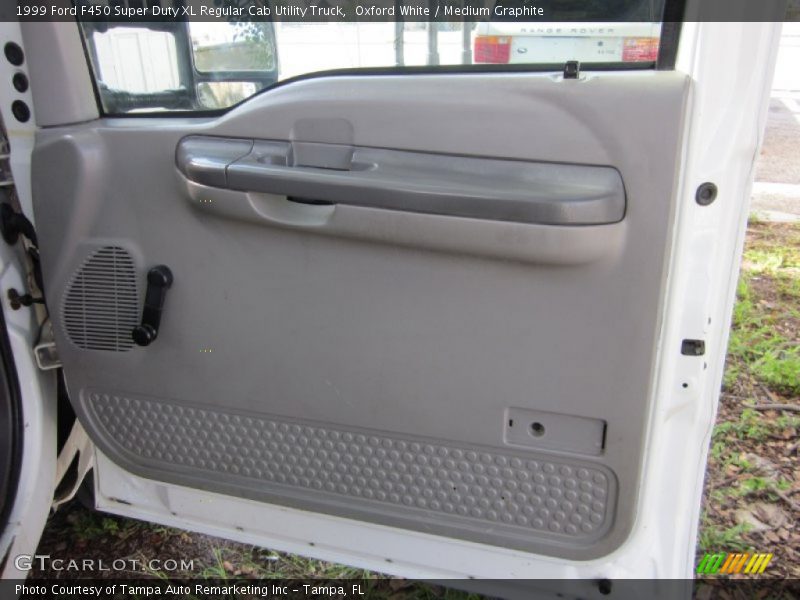 Oxford White / Medium Graphite 1999 Ford F450 Super Duty XL Regular Cab Utility Truck