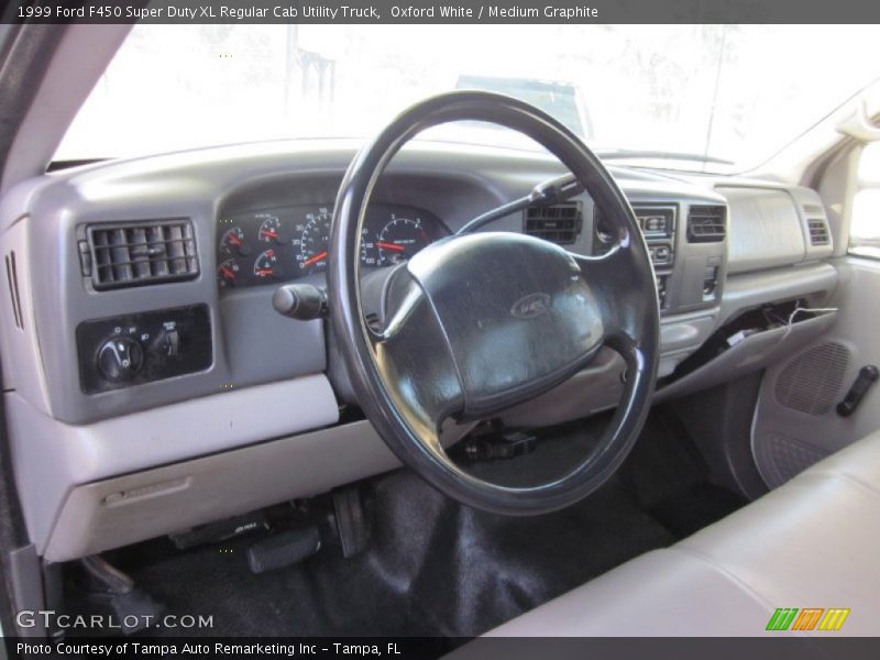  1999 F450 Super Duty XL Regular Cab Utility Truck Steering Wheel