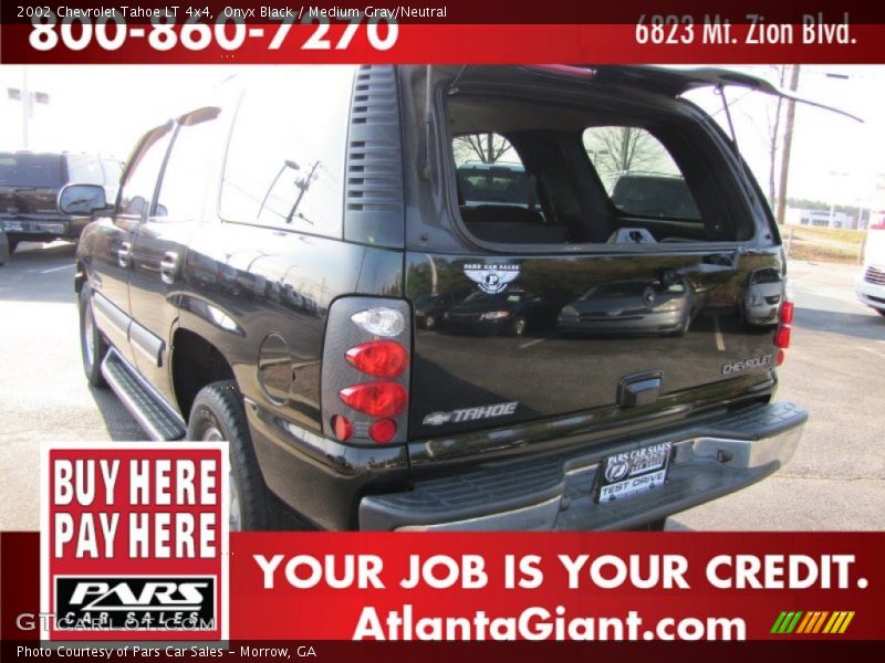 Onyx Black / Medium Gray/Neutral 2002 Chevrolet Tahoe LT 4x4