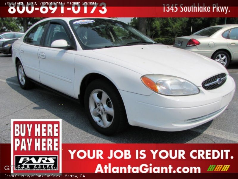 Vibrant White / Medium Graphite 2001 Ford Taurus