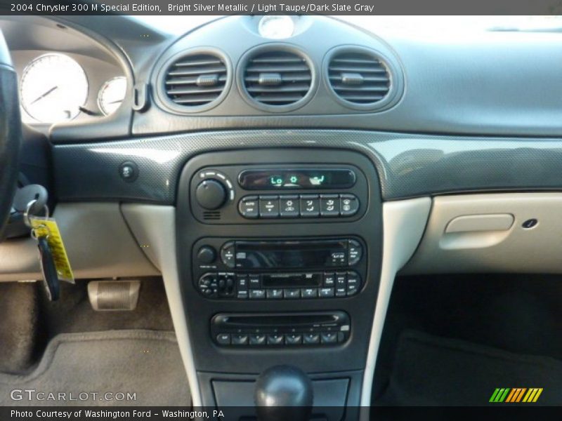 Controls of 2004 300 M Special Edition
