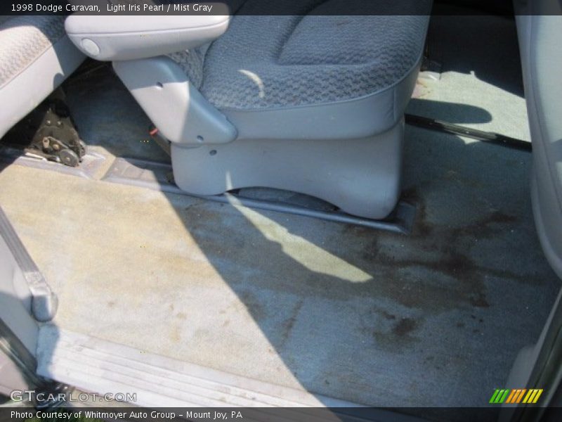 Light Iris Pearl / Mist Gray 1998 Dodge Caravan
