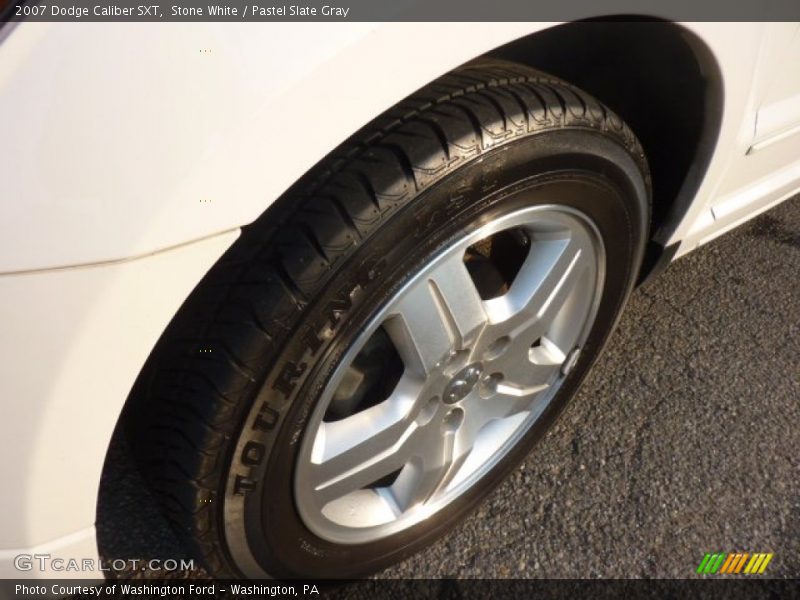 Stone White / Pastel Slate Gray 2007 Dodge Caliber SXT