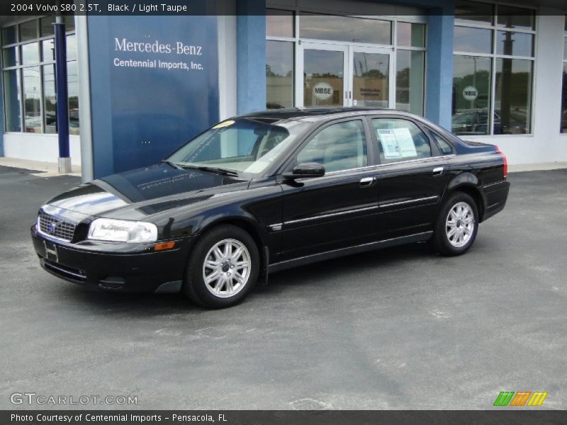 Black / Light Taupe 2004 Volvo S80 2.5T