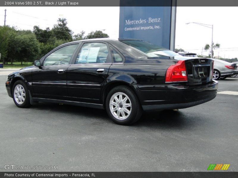 Black / Light Taupe 2004 Volvo S80 2.5T