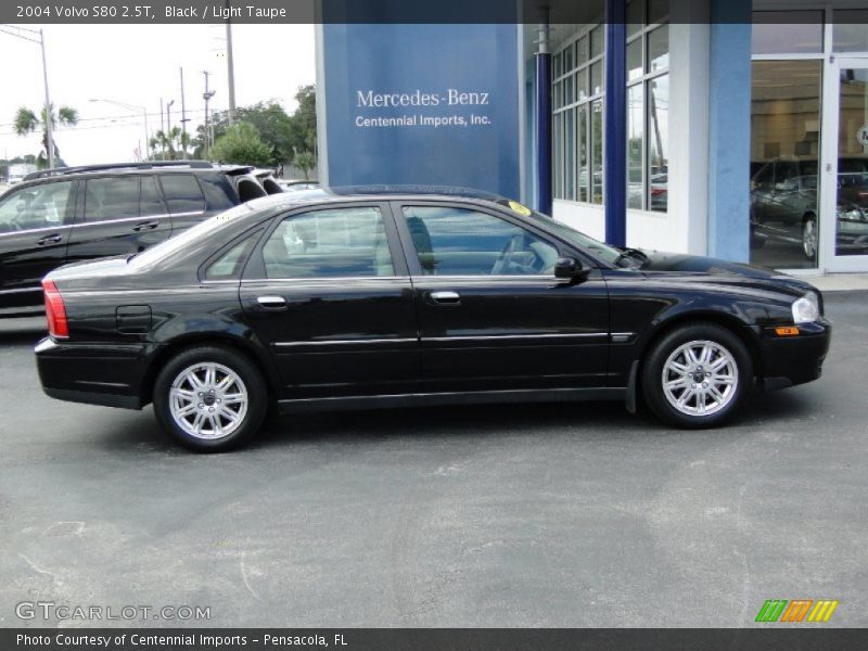 Black / Light Taupe 2004 Volvo S80 2.5T