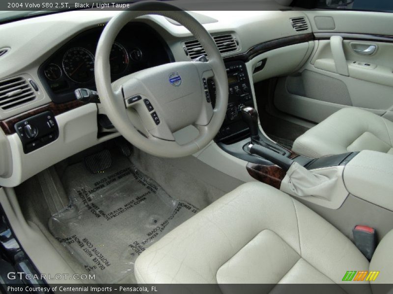 Black / Light Taupe 2004 Volvo S80 2.5T