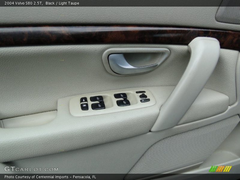 Black / Light Taupe 2004 Volvo S80 2.5T