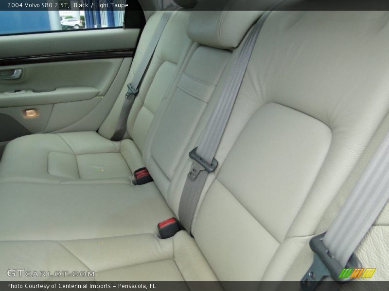 Black / Light Taupe 2004 Volvo S80 2.5T