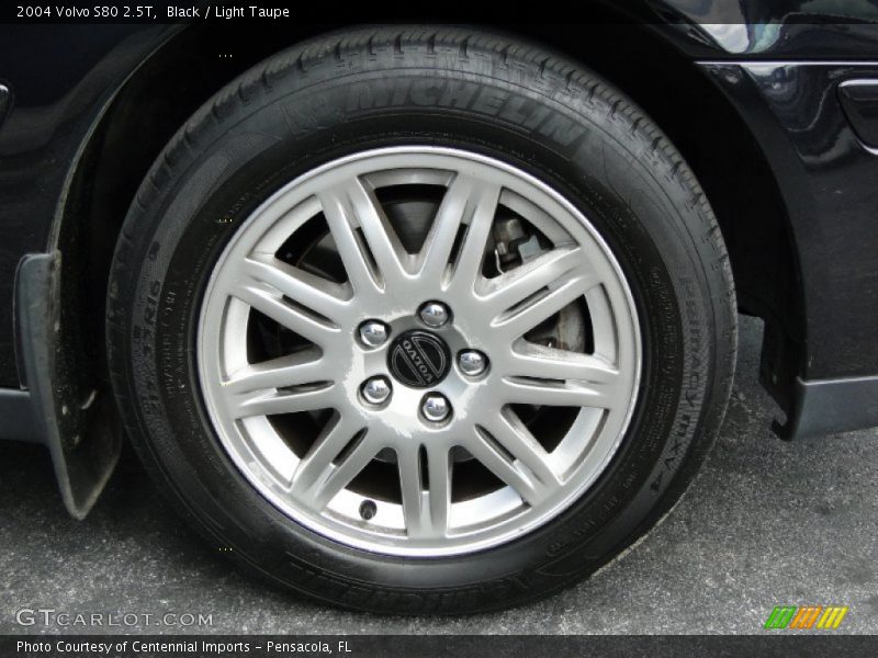 Black / Light Taupe 2004 Volvo S80 2.5T