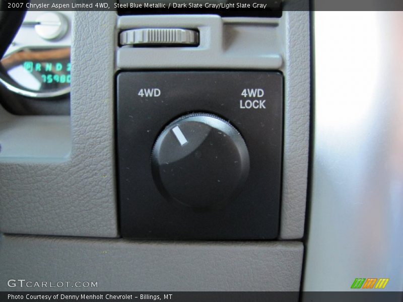 Controls of 2007 Aspen Limited 4WD