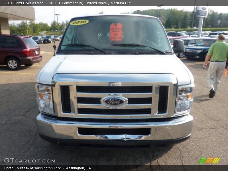 Oxford White / Medium Flint 2010 Ford E Series Van E250 XLT Commericial