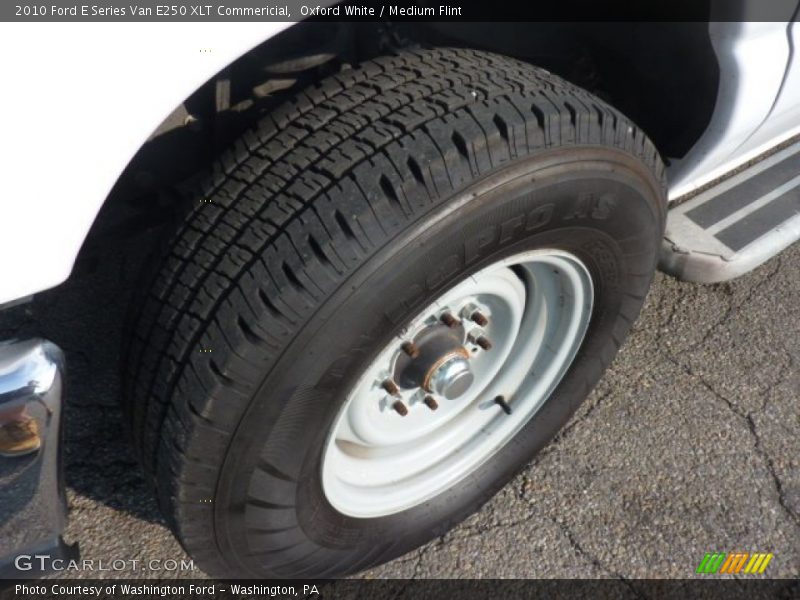 Oxford White / Medium Flint 2010 Ford E Series Van E250 XLT Commericial