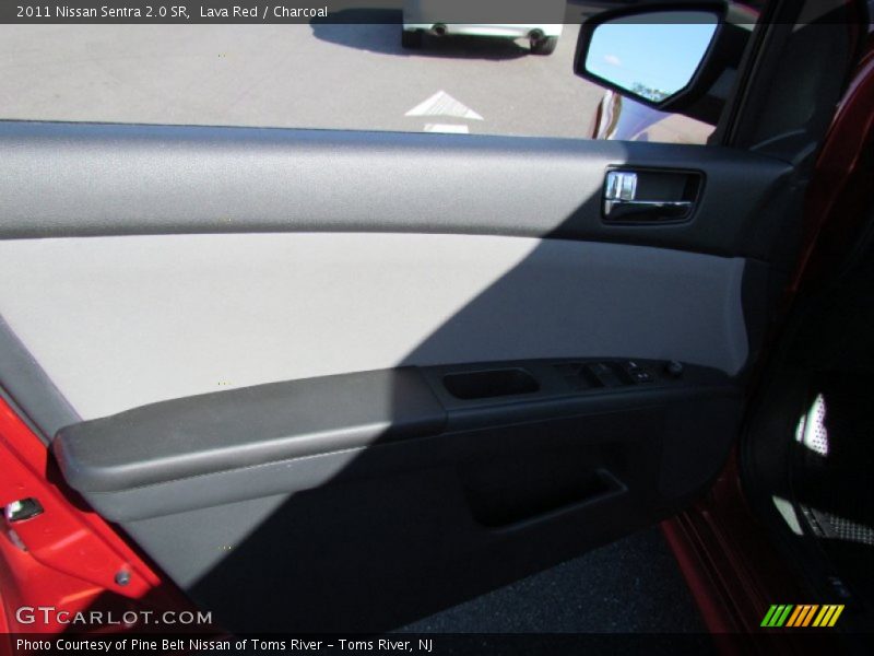 Lava Red / Charcoal 2011 Nissan Sentra 2.0 SR
