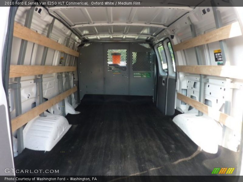 Oxford White / Medium Flint 2010 Ford E Series Van E250 XLT Commericial
