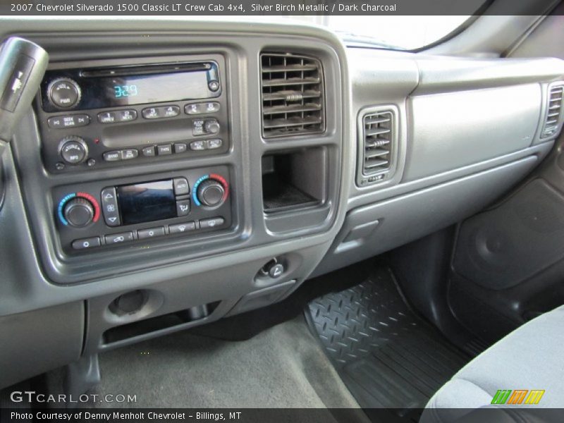 Silver Birch Metallic / Dark Charcoal 2007 Chevrolet Silverado 1500 Classic LT Crew Cab 4x4